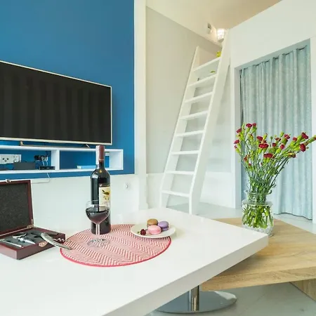 Rent Like - Legnicka 57w